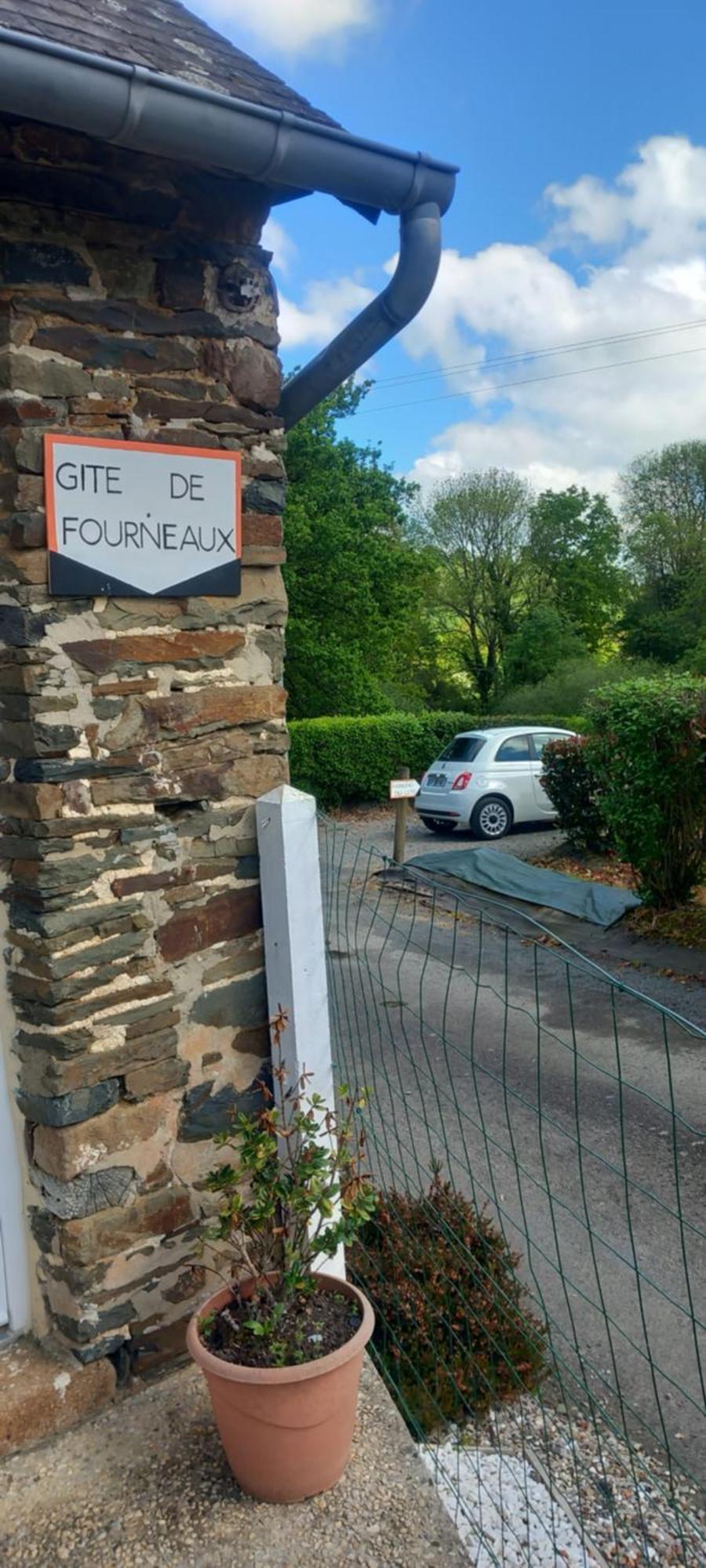 Gite De Fourneaux Pont-d'Ouilly Buitenkant foto